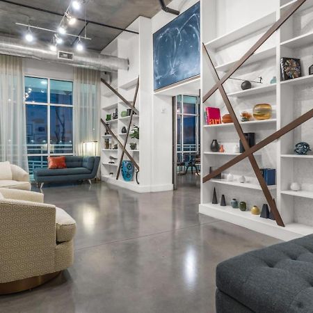 Modern 2 Bed Getaway Steps From Tropicana Field Sankt Petersburg Zewnętrze zdjęcie